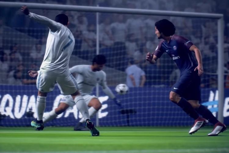 רונאלדו כובש שער ב- Fifa 19