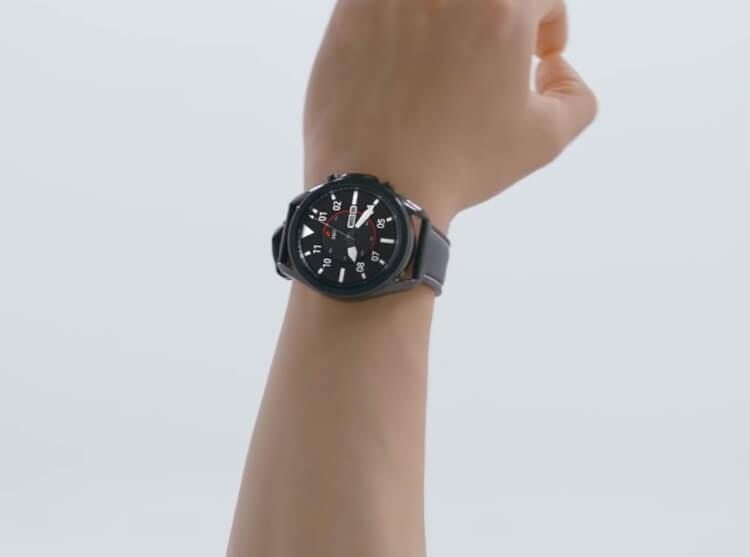 ה- Galaxy Watch3 על היד